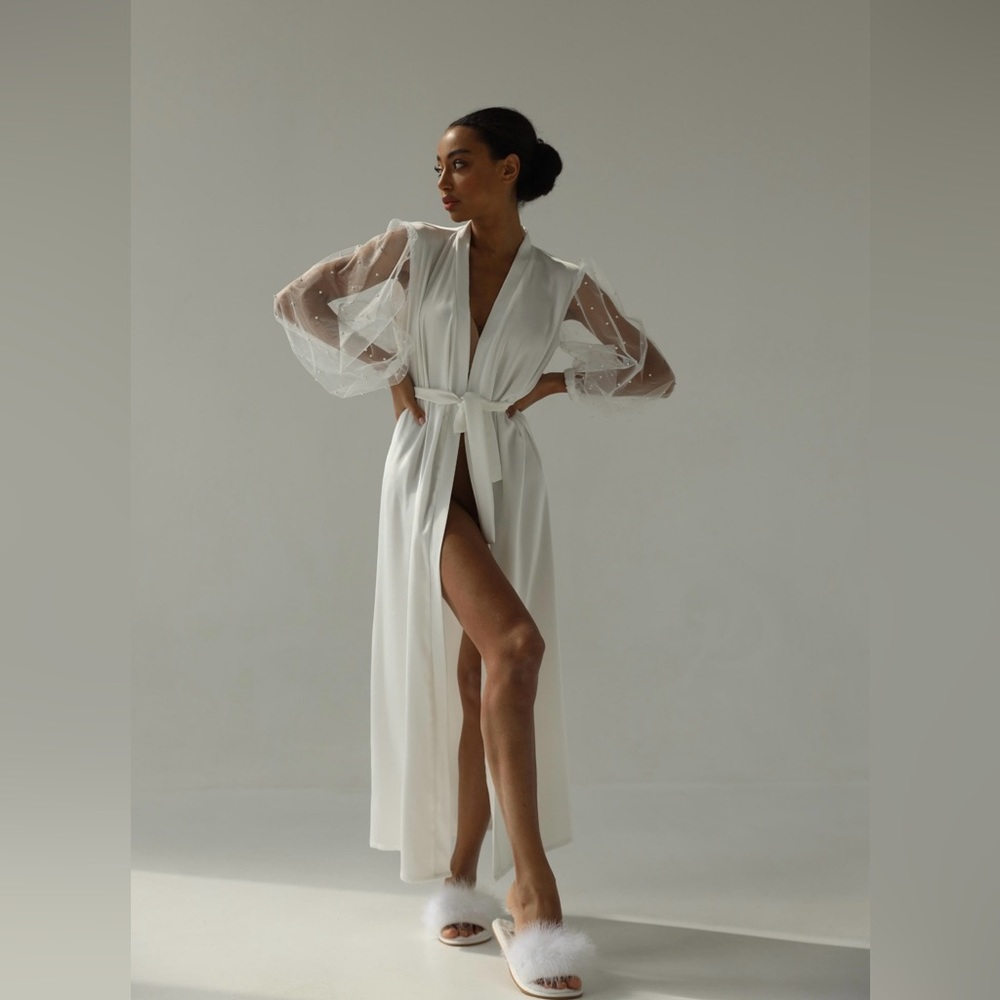 Bridal robe pearl